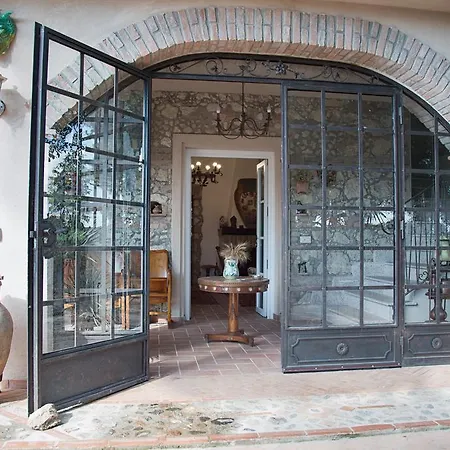 Don Carlo Di Charme Bio Le Pioppe