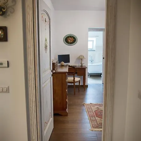 Don Carlo Di Charme Bio 팜스테이