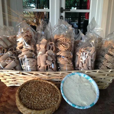 Don Carlo Di Charme Bio 팜스테이