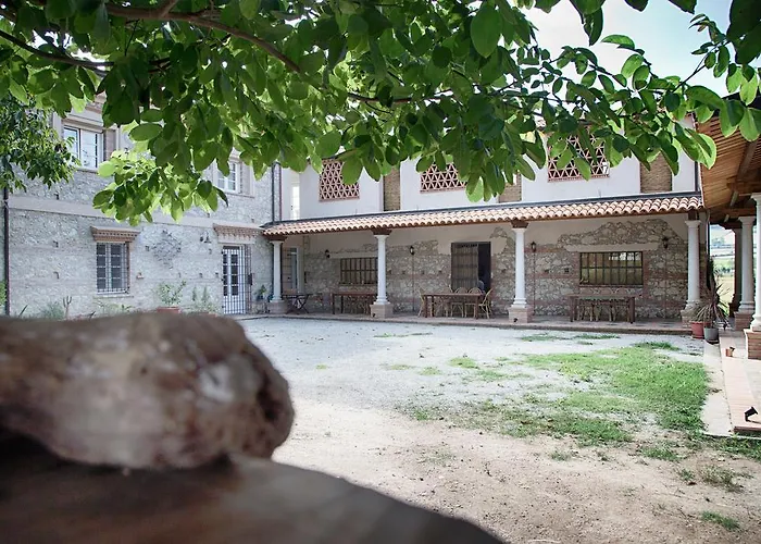Farmház Don Carlo Di Charme Bio Le Pioppe