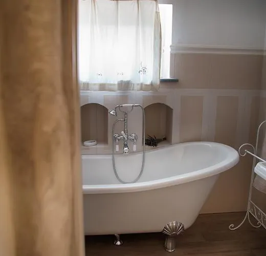 בית חווה Don Carlo Di Charme Bio *